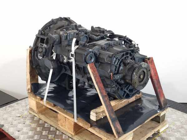 ZF 6S1000TO Volvo Spec Gearbox - Κιβώτιο ταχυτήτων: φωτογραφία 5 ZF 6S1000TO Volvo Spec Gearbox - Κιβώτιο ταχυτήτων: φωτογραφία 5