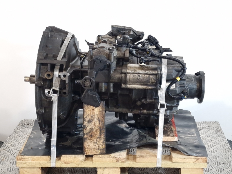ZF Ecolite 6S800TO / STO8006 Volvo Spec Gearbox - Κιβώτιο ταχυτήτων: φωτογραφία 4 ZF Ecolite 6S800TO / STO8006 Volvo Spec Gearbox - Κιβώτιο ταχυτήτων: φωτογραφία 4