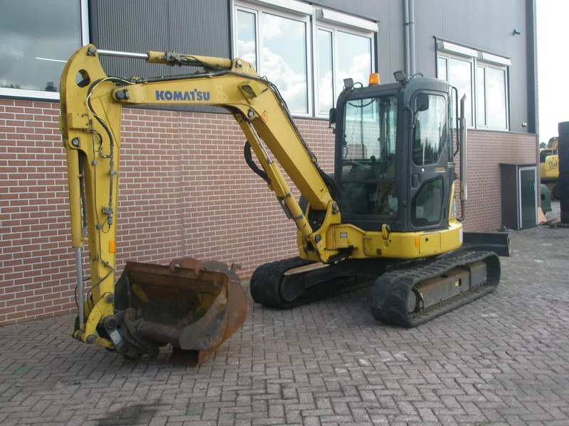 Komatsu PC45MR-3 - Μίνι εκσκαφέας: φωτογραφία 1 Komatsu PC45MR-3 - Μίνι εκσκαφέας: φωτογραφία 1