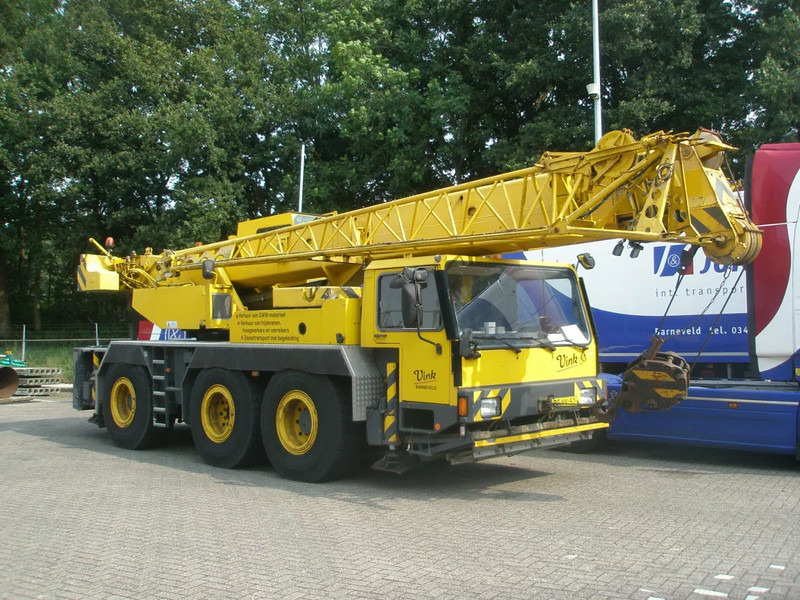 Liebherr LTM1040 - Γερανός παντός εδάφους: φωτογραφία 1 Liebherr LTM1040 - Γερανός παντός εδάφους: φωτογραφία 1