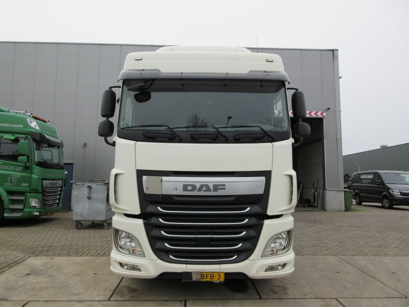 DAF XF 106 CABINE COMPLEET - Καμπίνα και εσωτερικό για Φορτηγό: φωτογραφία 3 DAF XF 106 CABINE COMPLEET - Καμπίνα και εσωτερικό για Φορτηγό: φωτογραφία 3