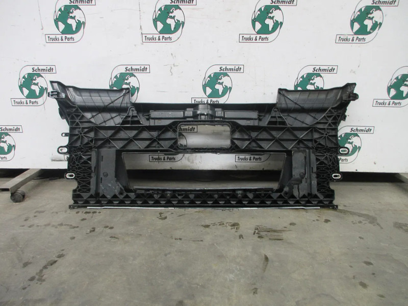 MAN 81.41610-5747 // 81.41610-5742 // 81.41610-6659 BUMPER DEEL TGM EURO 6 - Προφυλακτήρας για Φορτηγό: φωτογραφία 4 MAN 81.41610-5747 // 81.41610-5742 // 81.41610-6659 BUMPER DEEL TGM EURO 6 - Προφυλακτήρας για Φορτηγό: φωτογραφία 4