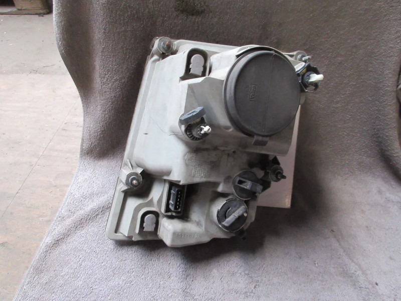 Volvo 20818771 KOPLAMP VOLVO FL EURO 5 RECHTS - Προβολέας για Φορτηγό: φωτογραφία 2 Volvo 20818771 KOPLAMP VOLVO FL EURO 5 RECHTS - Προβολέας για Φορτηγό: φωτογραφία 2