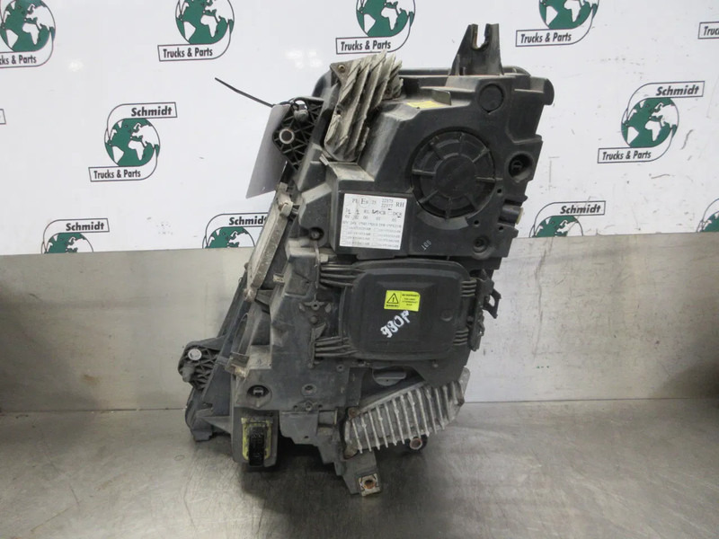 Volvo 22239217 // 82355054 KOPLAMP XENOS VOLVO FH 460 MODEL 2018 - Προβολέας για Φορτηγό: φωτογραφία 2 Volvo 22239217 // 82355054 KOPLAMP XENOS VOLVO FH 460 MODEL 2018 - Προβολέας για Φορτηγό: φωτογραφία 2