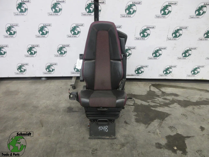 Volvo 23766412 // 23764396 STOELEN SET LUCHTGEVEERT R+L FM MODEL 2023 - Kάθισμα για Φορτηγό: φωτογραφία 1 Volvo 23766412 // 23764396 STOELEN SET LUCHTGEVEERT R+L FM MODEL 2023 - Kάθισμα για Φορτηγό: φωτογραφία 1