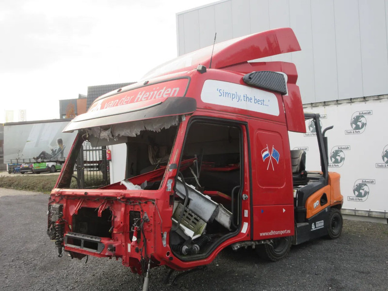 Volvo VOLVO FM 420 EURO 6 CABINE VOOR PART DONOR - Καμπίνα και εσωτερικό για Φορτηγό: φωτογραφία 3 Volvo VOLVO FM 420 EURO 6 CABINE VOOR PART DONOR - Καμπίνα και εσωτερικό για Φορτηγό: φωτογραφία 3