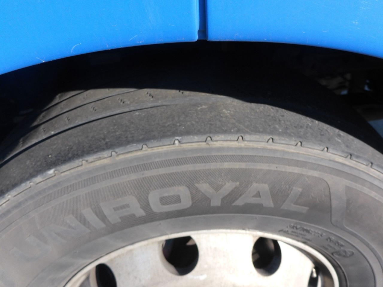 MAN TGX 18.440 Top Zustand Reifen 70 % grossesHaus - Τράκτορας: φωτογραφία 4 MAN TGX 18.440 Top Zustand Reifen 70 % grossesHaus - Τράκτορας: φωτογραφία 4