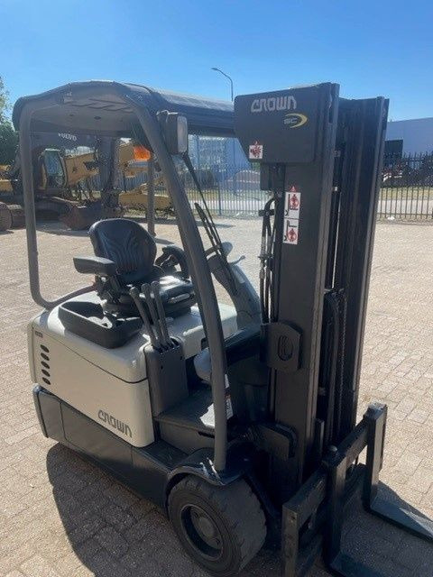 Crown SC5340-1.8 Heftruck 1100 Draaiuren - Περονοφόρο όχημα: φωτογραφία 4 Crown SC5340-1.8 Heftruck 1100 Draaiuren - Περονοφόρο όχημα: φωτογραφία 4