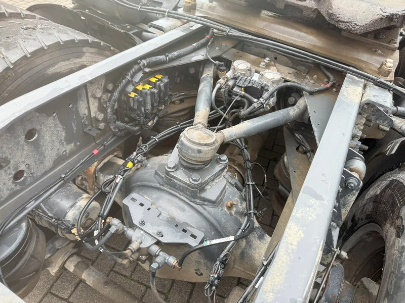 Τράκτορας DAF CF480 / 6X4 / ENGINE RUNNING / INTARDER / HYDRAULICS / ONLY:87912 KM / FULL-AIR / DEB / ALCOA / LWDS / FRIDGE / AUTOMATIC / EURO: φωτογραφία 11