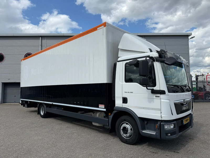 MAN TGL12.190 / NL TRUCK / ONLY:532353 KM / TUV:30-08-2025 / PLATFORM 1500KG / AIRCO / AUTOMATIC / EURO-6 / 2018 - Φορτηγό κόφα: φωτογραφία 2 MAN TGL12.190 / NL TRUCK / ONLY:532353 KM / TUV:30-08-2025 / PLATFORM 1500KG / AIRCO / AUTOMATIC / EURO-6 / 2018 - Φορτηγό κόφα: φωτογραφία 2