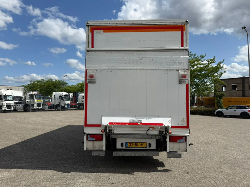 MAN TGL12.190 / NL TRUCK / ONLY:532353 KM / TUV:30-08-2025 / PLATFORM 1500KG / AIRCO / AUTOMATIC / EURO-6 / 2018 - Φορτηγό κόφα: φωτογραφία 4 MAN TGL12.190 / NL TRUCK / ONLY:532353 KM / TUV:30-08-2025 / PLATFORM 1500KG / AIRCO / AUTOMATIC / EURO-6 / 2018 - Φορτηγό κόφα: φωτογραφία 4