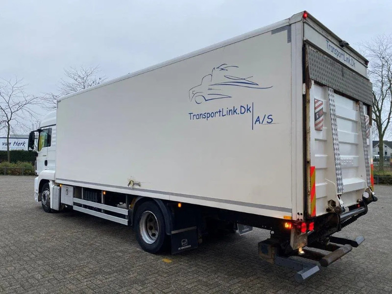 MAN TGS18.360 / HEATED BOX / FULL-AIR / PLATFORM / ONLY:392217 KM / MANUAL / EURO-4 / 2008 - Φορτηγό κόφα: φωτογραφία 3 MAN TGS18.360 / HEATED BOX / FULL-AIR / PLATFORM / ONLY:392217 KM / MANUAL / EURO-4 / 2008 - Φορτηγό κόφα: φωτογραφία 3