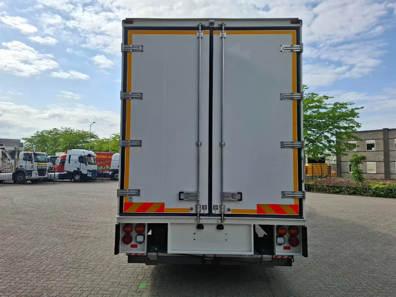 Mercedes-Benz Actros 1843 / GERMAN FLOWER TRUCK / 162021 KM / ISOLATED BOX / COOL & HEATED / NAVI / PLATFORM 1500 KG / TOP CONDITION / FULL-AI - Αυτοκινούμενη καντίνα: φωτογραφία 4 Mercedes-Benz Actros 1843 / GERMAN FLOWER TRUCK / 162021 KM / ISOLATED BOX / COOL & HEATED / NAVI / PLATFORM 1500 KG / TOP CONDITION / FULL-AI - Αυτοκινούμενη καντίνα: φωτογραφία 4