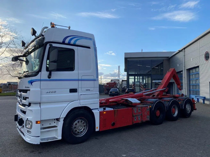 Mercedes-Benz Actros 3260 V8 / 15,9L / 8X4 / BIG AXLE / PALFINGER T26 HOOKLIFT / LIFT+LENKACHSE / FULL-AIR / AIRCO / AUTOMATIC / EURO-5 / 2013 - Φορτηγό φόρτωσης γάντζου: φωτογραφία 2 Mercedes-Benz Actros 3260 V8 / 15,9L / 8X4 / BIG AXLE / PALFINGER T26 HOOKLIFT / LIFT+LENKACHSE / FULL-AIR / AIRCO / AUTOMATIC / EURO-5 / 2013 - Φορτηγό φόρτωσης γάντζου: φωτογραφία 2