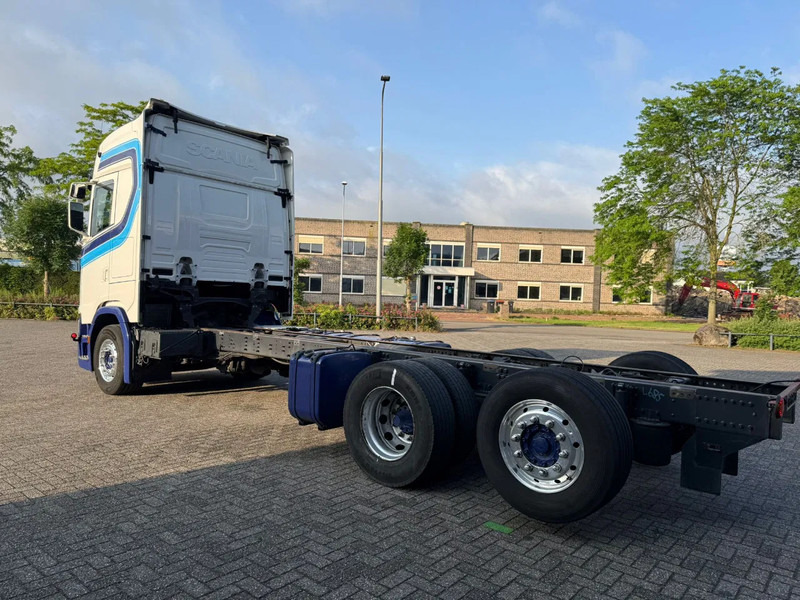 Scania NGS S500 / NL TRUCK / TUV:11-03-2026 / PARKCOOL / DOUBLE TANK / LEATHER / ALCOA / AUTOMATIC / EURO-6 / 2018 - Φορτηγό σασί: φωτογραφία 3 Scania NGS S500 / NL TRUCK / TUV:11-03-2026 / PARKCOOL / DOUBLE TANK / LEATHER / ALCOA / AUTOMATIC / EURO-6 / 2018 - Φορτηγό σασί: φωτογραφία 3