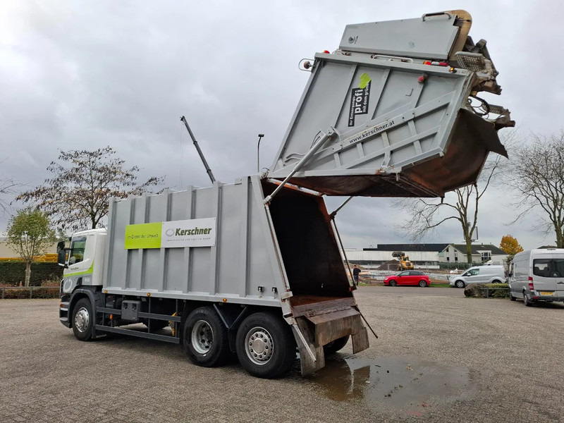 Scania P360 / RETARDER / ONLY:234640 KM / LENKACHSE / AIRCO / WORKING GARBAGE TRUCK / AUTOMATIC / EURO-5 / 2013 - Απορριμματοφόρο: φωτογραφία 4 Scania P360 / RETARDER / ONLY:234640 KM / LENKACHSE / AIRCO / WORKING GARBAGE TRUCK / AUTOMATIC / EURO-5 / 2013 - Απορριμματοφόρο: φωτογραφία 4