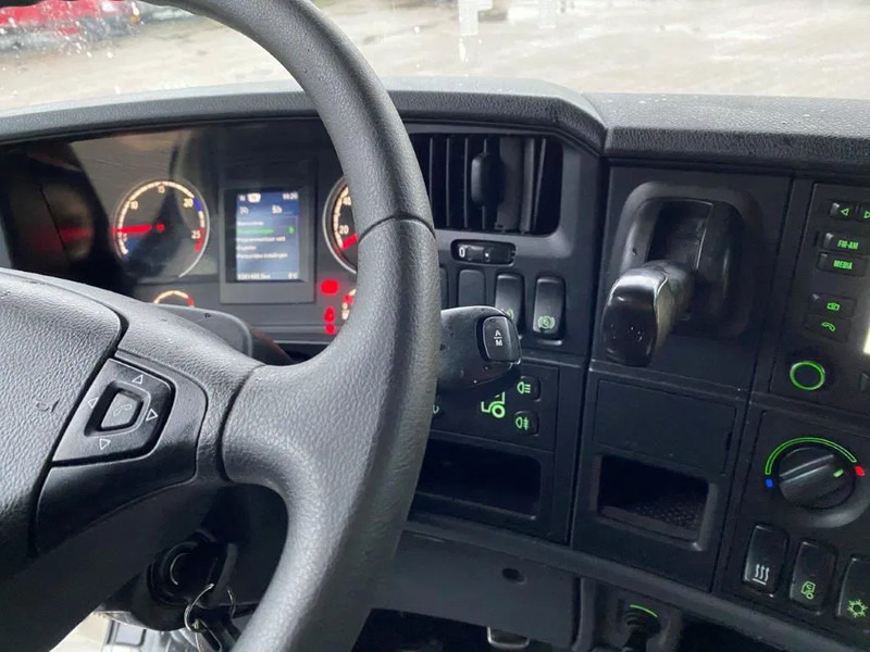 Τράκτορας Scania R520 / AUTOMATIC / NAVI /LWDS / PARK-COOL / EURO-6 / 2017: φωτογραφία 19