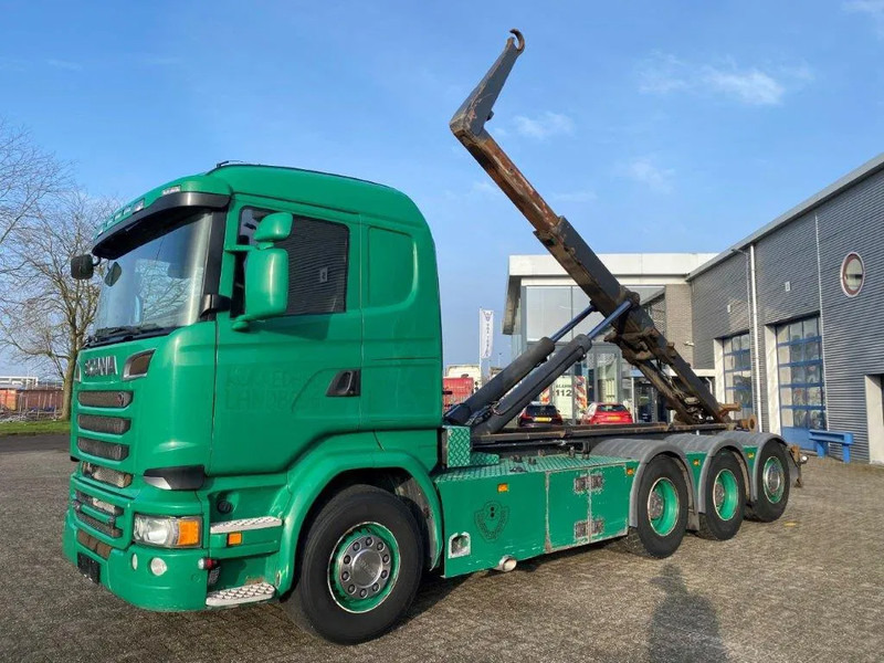 Scania R520 V8 / 8X4 / BIG AXLE / AJK HOOKLIFT 30TON / LIFT+LENKACHSE / NAVI / LEATHER / FULL-AIR / AUTOMATIC / EURO-6 / 2015 - Φορτηγό φόρτωσης γάντζου: φωτογραφία 1 Scania R520 V8 / 8X4 / BIG AXLE / AJK HOOKLIFT 30TON / LIFT+LENKACHSE / NAVI / LEATHER / FULL-AIR / AUTOMATIC / EURO-6 / 2015 - Φορτηγό φόρτωσης γάντζου: φωτογραφία 1