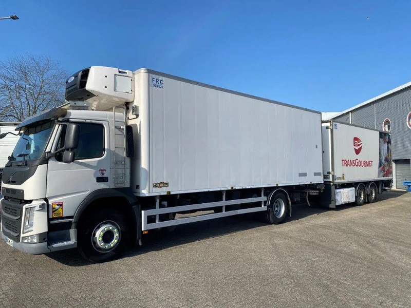 Volvo FM4-420 / COMPLETE COOL+FREEZE COMBI / CHEREAU / THROUGH-LOADING SYSTEM / 2XPLATFORM DHOLLANDIA / FREEZING LOCK / AUTOMATIC / EU - Φορτηγό ψυγείο: φωτογραφία 1 Volvo FM4-420 / COMPLETE COOL+FREEZE COMBI / CHEREAU / THROUGH-LOADING SYSTEM / 2XPLATFORM DHOLLANDIA / FREEZING LOCK / AUTOMATIC / EU - Φορτηγό ψυγείο: φωτογραφία 1