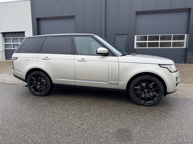 Land Rover Range Rover 4.4 SDV8, Autobio,Std-Heiz,Massage,Soft-Close, Full - Αυτοκίνητο: φωτογραφία 2 Land Rover Range Rover 4.4 SDV8, Autobio,Std-Heiz,Massage,Soft-Close, Full - Αυτοκίνητο: φωτογραφία 2