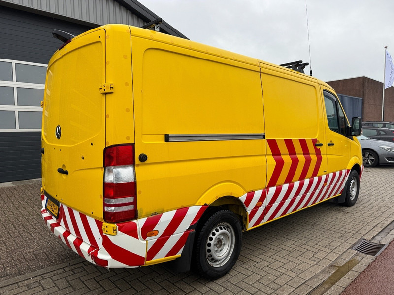 Mercedes-Benz 319 L2/H1 BF3 Begleit-/Convooi-/Begleiding-/Camper - Βαν: φωτογραφία 3 Mercedes-Benz 319 L2/H1 BF3 Begleit-/Convooi-/Begleiding-/Camper - Βαν: φωτογραφία 3