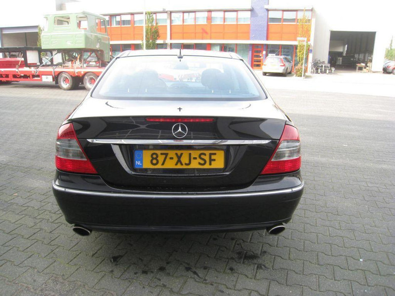 Mercedes-Benz E-Klasse 280 CDI, Sport - Λιμουζίνα/ Sedan: φωτογραφία 3 Mercedes-Benz E-Klasse 280 CDI, Sport - Λιμουζίνα/ Sedan: φωτογραφία 3