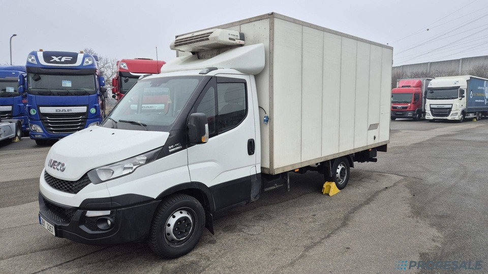 IVECO DAILY 35S11 - mrazírna + elektro agregát THERMO KING V-300 Max + zvedací čelo 750 kg - Επαγγελματικό αυτοκίνητο ψυγείο: φωτογραφία 2 IVECO DAILY 35S11 - mrazírna + elektro agregát THERMO KING V-300 Max + zvedací čelo 750 kg - Επαγγελματικό αυτοκίνητο ψυγείο: φωτογραφία 2