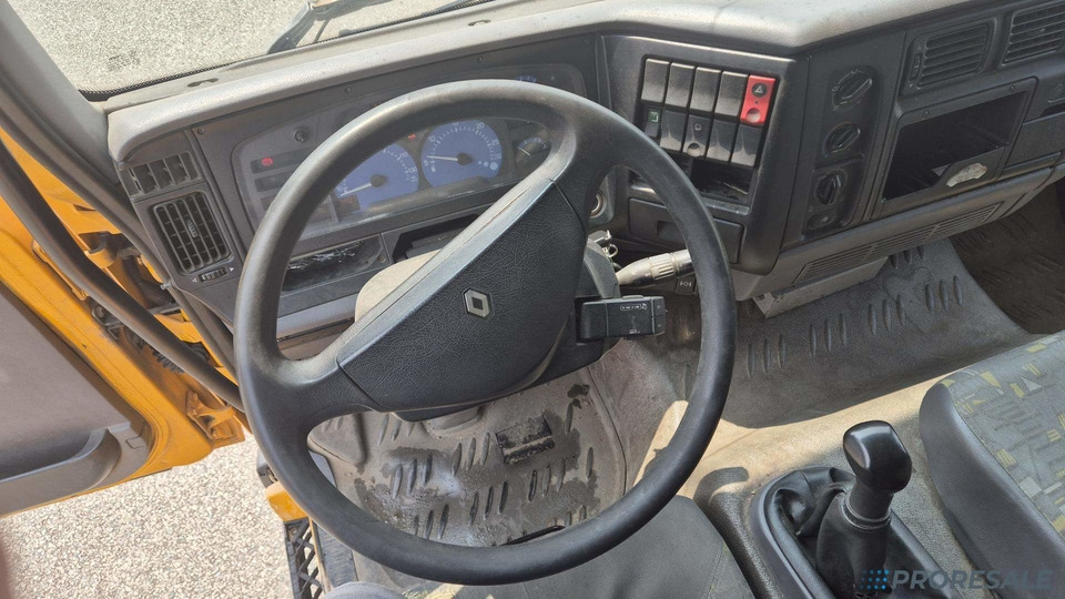 RENAULT MIDLUM 150.09/B EURO 3 - valník s plachtou - Φορτηγό μουσαμάς: φωτογραφία 5 RENAULT MIDLUM 150.09/B EURO 3 - valník s plachtou - Φορτηγό μουσαμάς: φωτογραφία 5