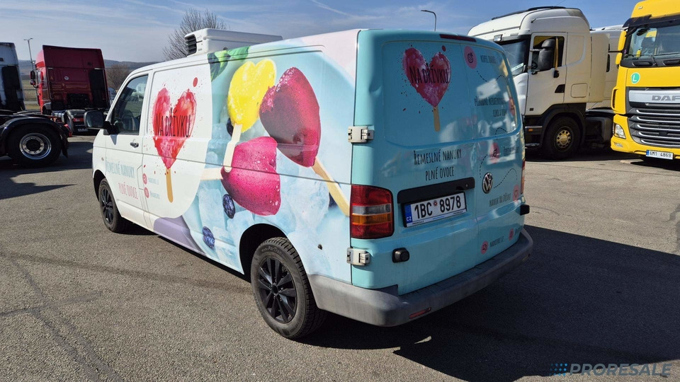 VOLKSWAGEN TRANSPORTER 2.5 TDi - nová mrazírenská vestavba + CARRIER XARIOS 230/12 V - vadný motor - Επαγγελματικό αυτοκίνητο ψυγείο: φωτογραφία 4 VOLKSWAGEN TRANSPORTER 2.5 TDi - nová mrazírenská vestavba + CARRIER XARIOS 230/12 V - vadný motor - Επαγγελματικό αυτοκίνητο ψυγείο: φωτογραφία 4