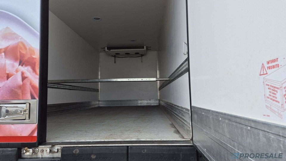 VOLVO FL 250 BB EURO 6 - mrazírna + CARRIER XARIOS 600 EL MAXI - Φορτηγό ψυγείο: φωτογραφία 5 VOLVO FL 250 BB EURO 6 - mrazírna + CARRIER XARIOS 600 EL MAXI - Φορτηγό ψυγείο: φωτογραφία 5