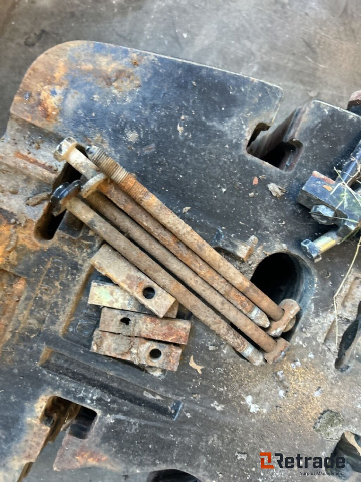 10 stk Front vekter til traktor - Αντίβαρο: φωτογραφία 4 10 stk Front vekter til traktor - Αντίβαρο: φωτογραφία 4