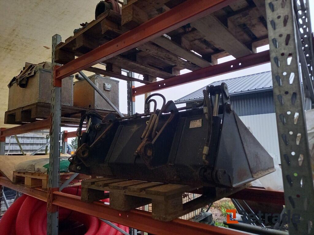 4 i 1 Skovl - Κουβάς για φορτωτή: φωτογραφία 3 4 i 1 Skovl - Κουβάς για φορτωτή: φωτογραφία 3