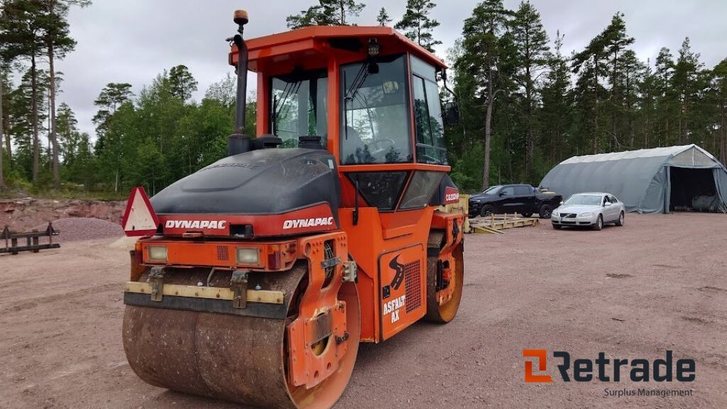 Asfaltsvält DYNAPAC CG233HF - Ασφαλτικός οδοστρωτήρας: φωτογραφία 3 Asfaltsvält DYNAPAC CG233HF - Ασφαλτικός οδοστρωτήρας: φωτογραφία 3