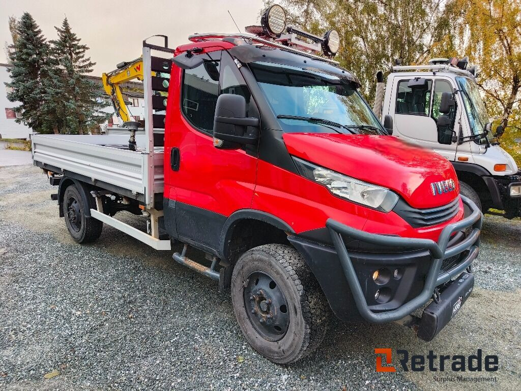 IVECO Daily 70W, 4X4 Tipp og Kran - Όχημα με ανατρεπομενη καροτσα: φωτογραφία 2 IVECO Daily 70W, 4X4 Tipp og Kran - Όχημα με ανατρεπομενη καροτσα: φωτογραφία 2