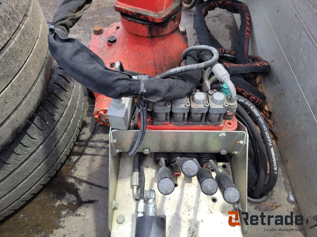 Αυτοκίνητο Lätt lastbil med flak och kran , Ford Transit 350  2.2 TDCi: φωτογραφία 37