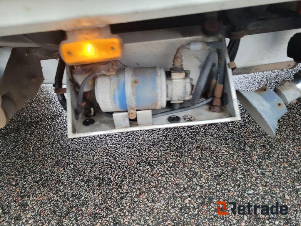 Αυτοκίνητο Lätt lastbil med flak och kran , Ford Transit 350  2.2 TDCi: φωτογραφία 32