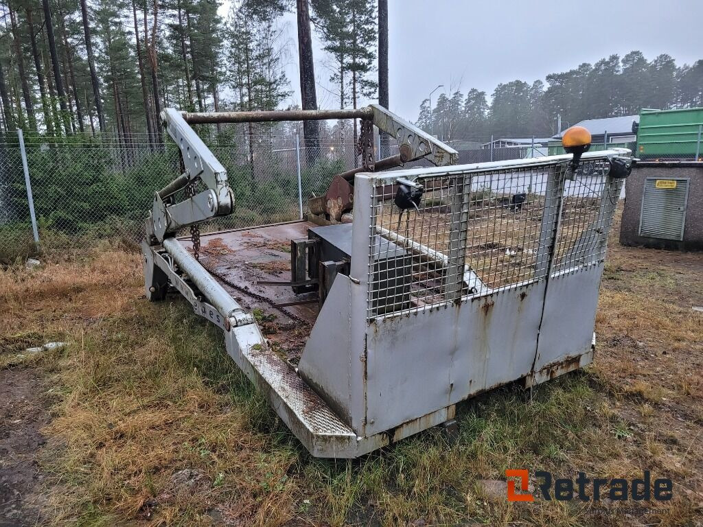 Liftdumper Joab med utskjut för 2 containers - Συστήματοςα γάντζων φόρτωσης/ Καδοφόρος φορτωτής: φωτογραφία 2 Liftdumper Joab med utskjut för 2 containers - Συστήματοςα γάντζων φόρτωσης/ Καδοφόρος φορτωτής: φωτογραφία 2