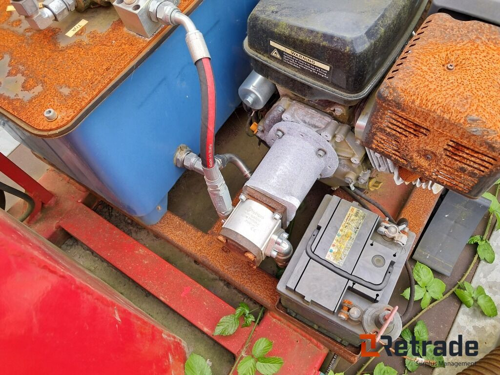 Μηχανήματα κήπου Løvsuger på trailer: φωτογραφία 11 Μηχανήματα κήπου Løvsuger på trailer: φωτογραφία 11