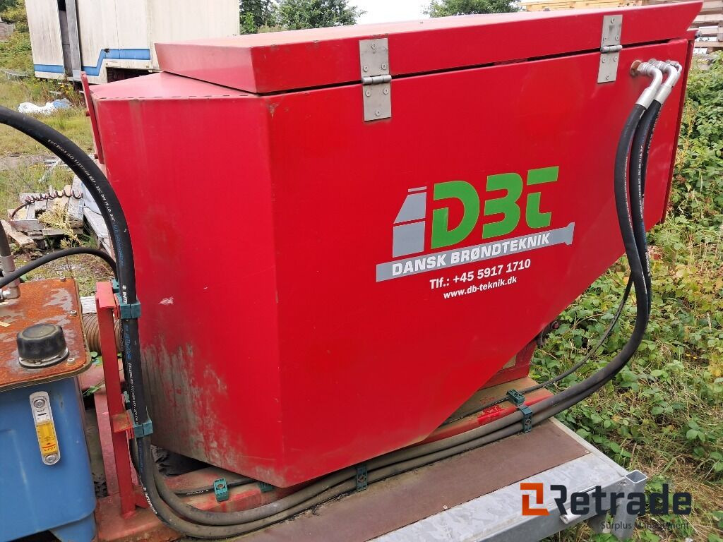 Μηχανήματα κήπου Løvsuger på trailer: φωτογραφία 17 Μηχανήματα κήπου Løvsuger på trailer: φωτογραφία 17