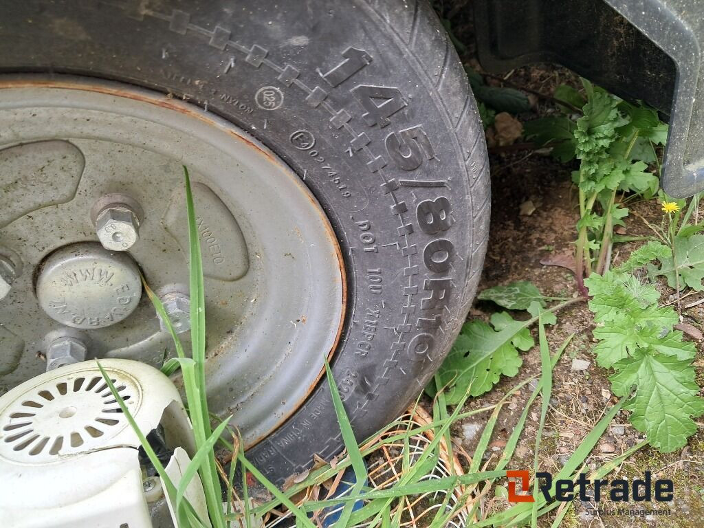 Μηχανήματα κήπου Løvsuger på trailer: φωτογραφία 19 Μηχανήματα κήπου Løvsuger på trailer: φωτογραφία 19