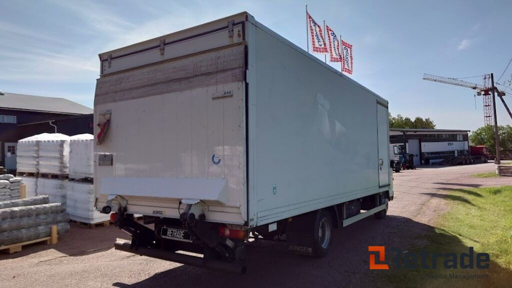 Mitsubishi Fuso (Canter) 2013 - Φορτηγό κόφα: φωτογραφία 5 Mitsubishi Fuso (Canter) 2013 - Φορτηγό κόφα: φωτογραφία 5
