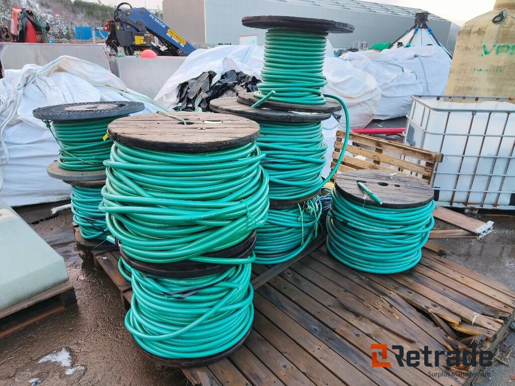 TESSVYL 20 BAR LD 3/4" Luftslange, 500-1000meter - Εξοπλισμού κατασκευών: φωτογραφία 3 TESSVYL 20 BAR LD 3/4" Luftslange, 500-1000meter - Εξοπλισμού κατασκευών: φωτογραφία 3