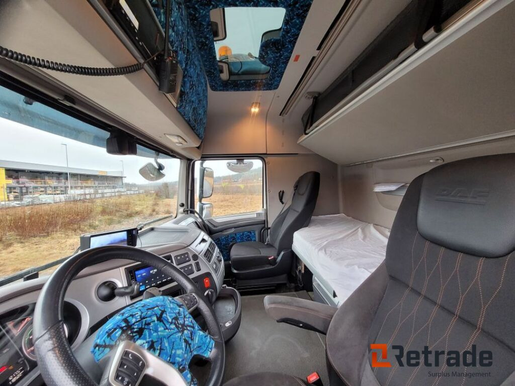 Tridem lastväxlare med flak Daf XF530 FAW Euro 6, låga mil -2022 - Φορτηγό ανατρεπόμενο: φωτογραφία 5 Tridem lastväxlare med flak Daf XF530 FAW Euro 6, låga mil -2022 - Φορτηγό ανατρεπόμενο: φωτογραφία 5