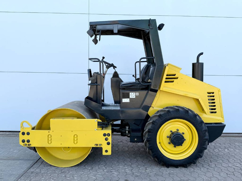 Bomag BW124DH-3 - Dutch Machine / Only 2104 Hours! - Οδοστρωτήρας: φωτογραφία 1 Bomag BW124DH-3 - Dutch Machine / Only 2104 Hours! - Οδοστρωτήρας: φωτογραφία 1