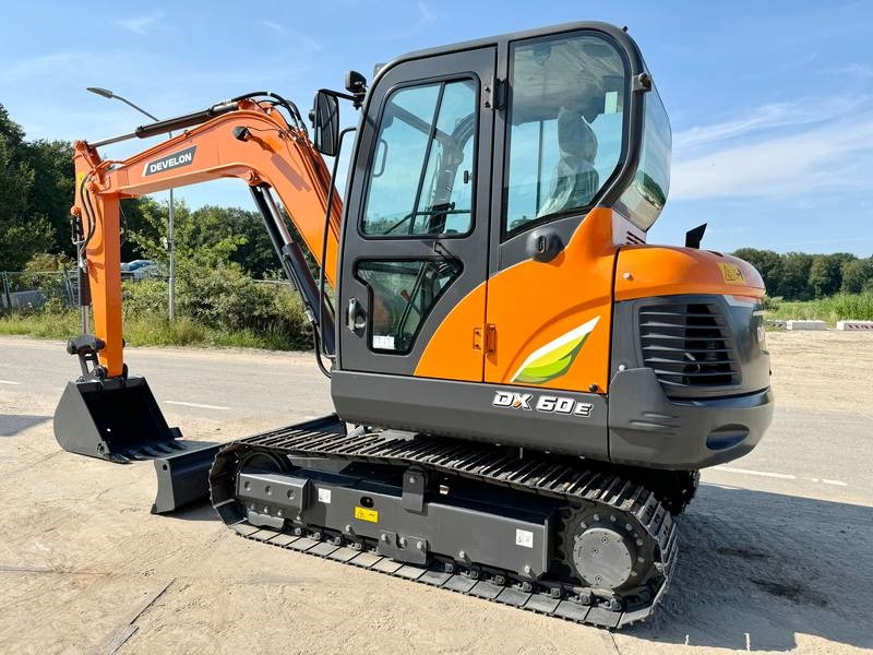 Doosan DX60E-10N NEW! - Μίνι εκσκαφέας: φωτογραφία 3 Doosan DX60E-10N NEW! - Μίνι εκσκαφέας: φωτογραφία 3