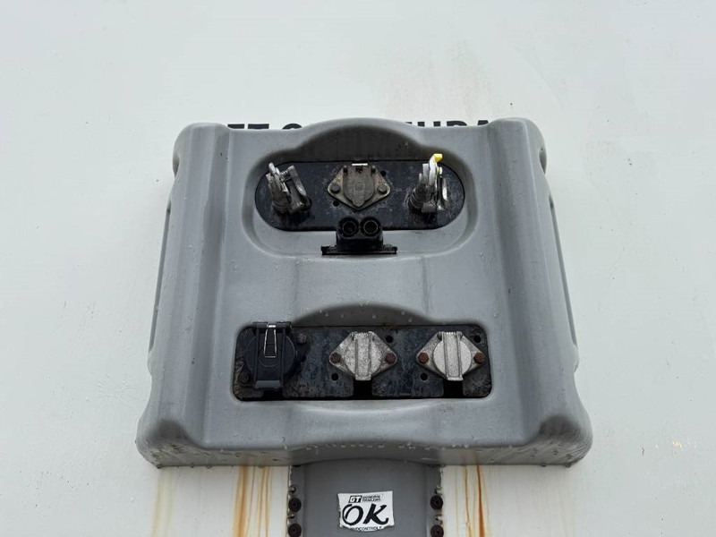 Επικαθήμενο κόφα Fruehauf ONCRK 32-220 A - Taillift / Forced Steering: φωτογραφία 17 Επικαθήμενο κόφα Fruehauf ONCRK 32-220 A - Taillift / Forced Steering: φωτογραφία 17