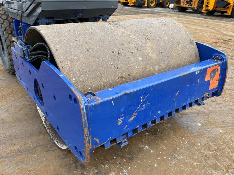 Οδοστρωτήρας Hamm 3307 - Good Working Condition / Deutz Engine: φωτογραφία 8