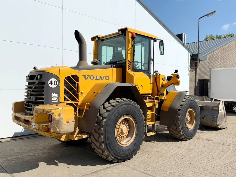 Volvo L90F - German Machine / 3rd Function / Auto Lube - Ελαστιχοφόρος φορτωτής: φωτογραφία 5 Volvo L90F - German Machine / 3rd Function / Auto Lube - Ελαστιχοφόρος φορτωτής: φωτογραφία 5