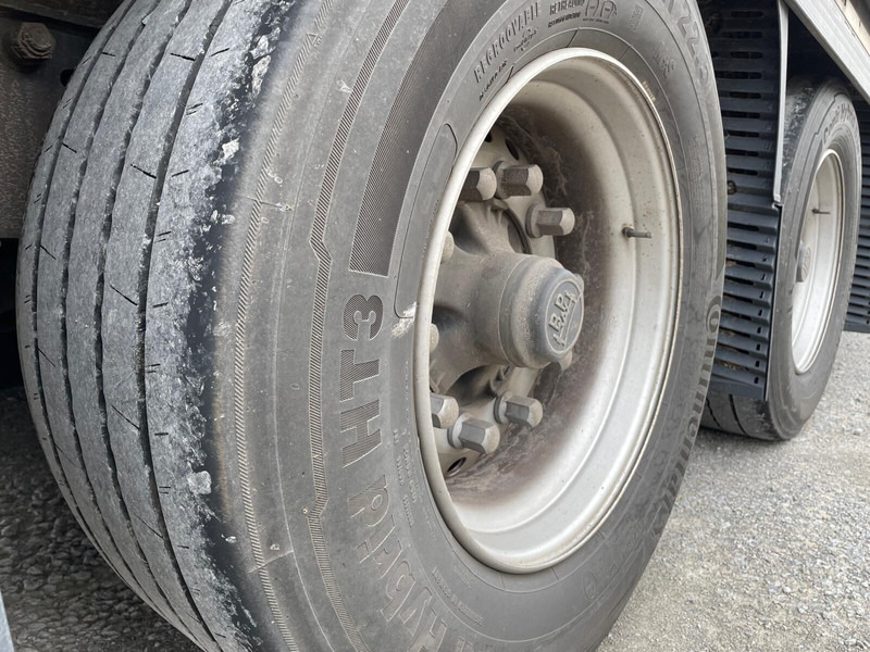 Μίσθωση Krone SD Hubdach verbreiterbar Edscha Getränke Standard Krone SD Hubdach verbreiterbar Edscha Getränke Standard: φωτογραφία 15
