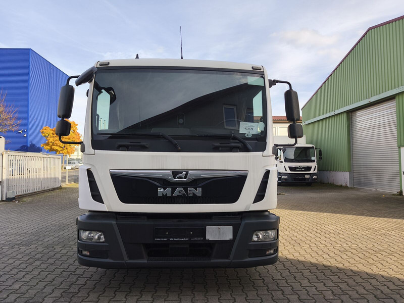 MAN TGL 8.190 Koffer gFH AHK LBW Euro 6 4x2 (11) TÜV NEU - Φορτηγό κόφα: φωτογραφία 3 MAN TGL 8.190 Koffer gFH AHK LBW Euro 6 4x2 (11) TÜV NEU - Φορτηγό κόφα: φωτογραφία 3